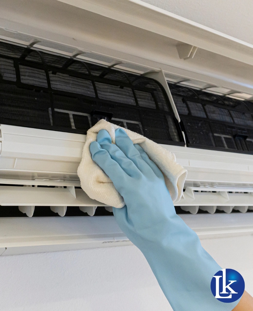 Dirty aircon unit before servicing in Singapore